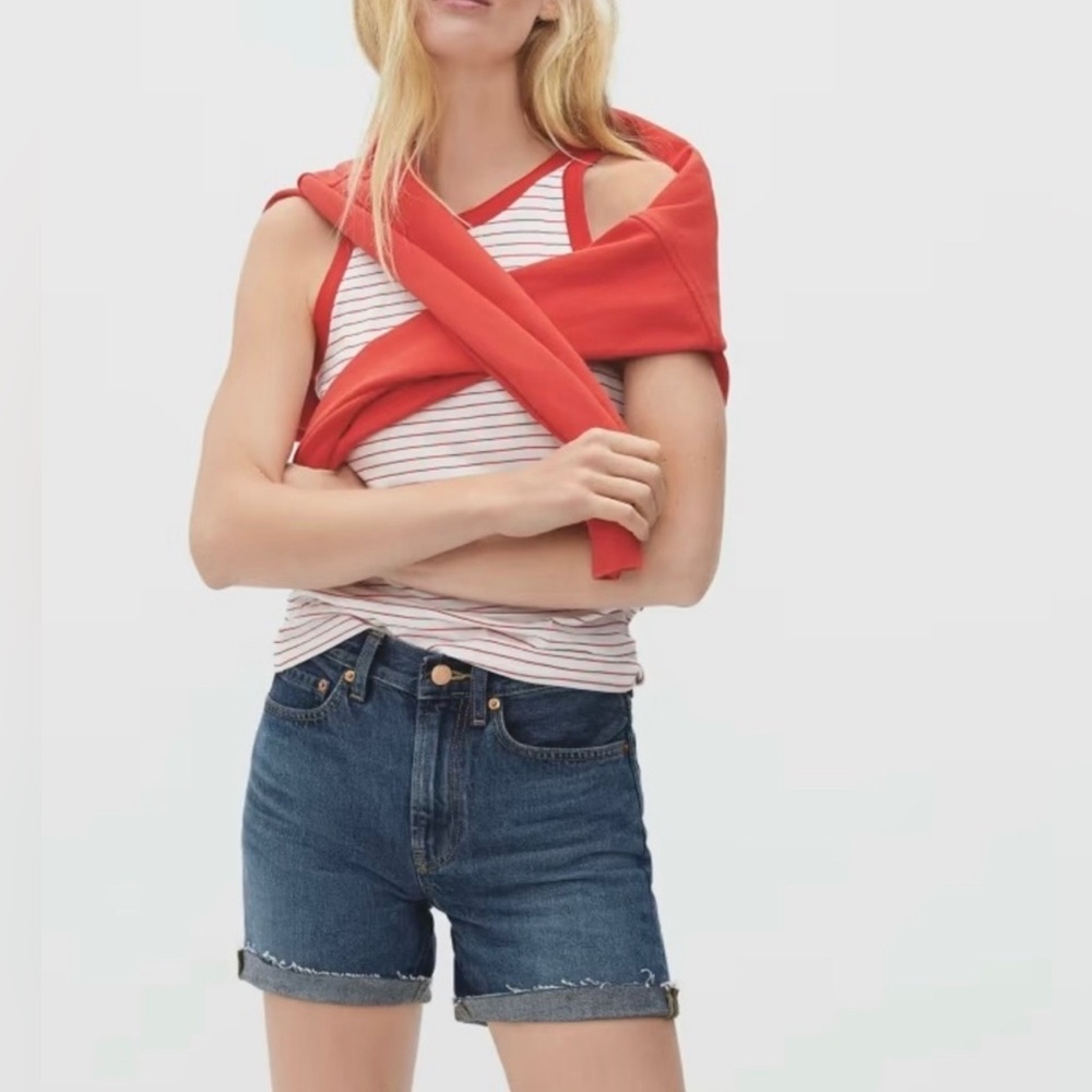 NWT Everlane The Relaxed Cutoff Denim Short